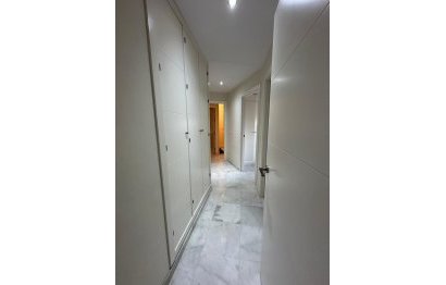 Resale - Ground floor apartment - Estepona - Estepona Centro