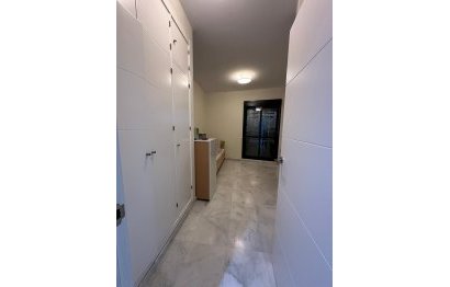 Resale - Ground floor apartment - Estepona - Estepona Centro