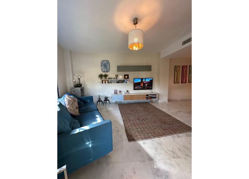 Resale - Ground floor apartment - Estepona - Estepona Centro