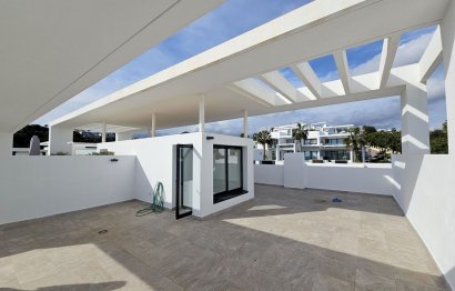 Resale - Apartment - Penthouse - Estepona - Atalaya