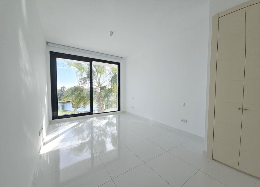 Resale - Apartment - Penthouse - Estepona - Atalaya