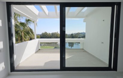 Resale - Apartment - Penthouse - Estepona - Atalaya