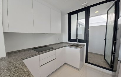 Resale - Apartment - Penthouse - Estepona - Atalaya