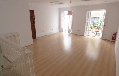 Resale - House - Townhouse - Marbella - Marbella Centro