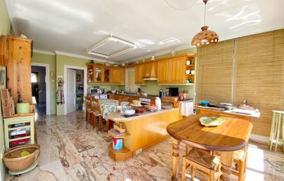 Resale - House - Detached Villa - Marbella - Marbella Centro