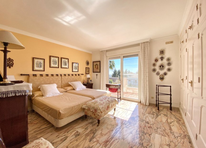 Resale - House - Detached Villa - Marbella - Marbella Centro