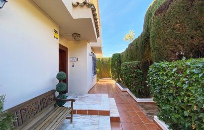 Resale - House - Detached Villa - Marbella - Marbella Centro