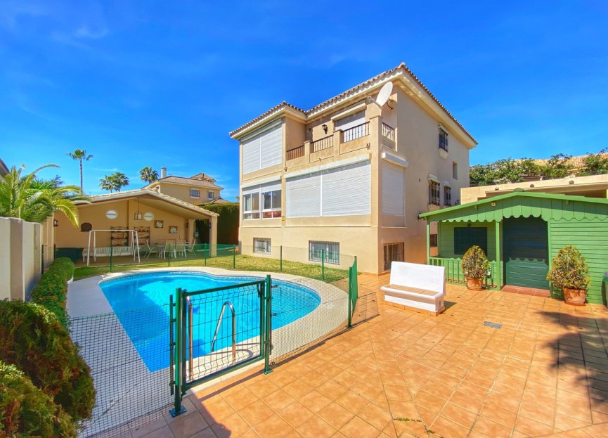 Resale - House - Detached Villa - Marbella - Marbella Centro