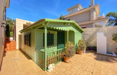 Resale - House - Detached Villa - Marbella - Marbella Centro