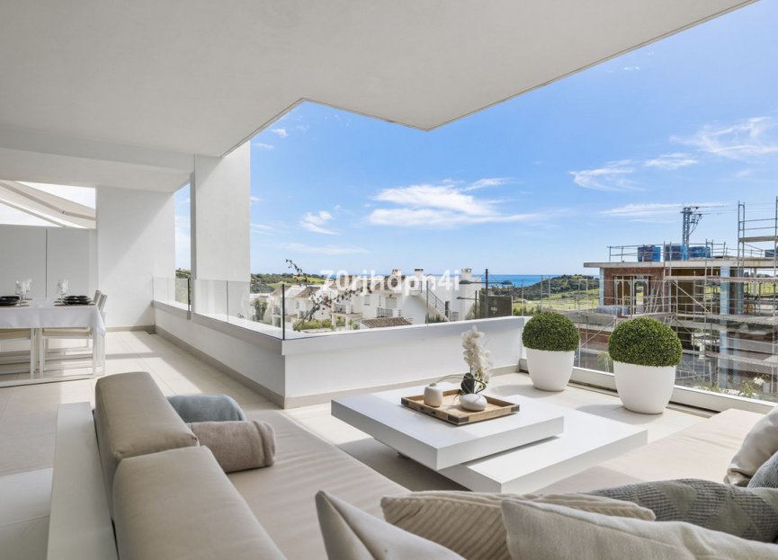 Resale - Apartment - Middle Floor Apartment - Estepona - Estepona Centro