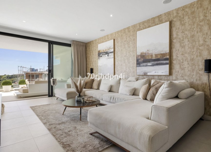 Resale - Apartment - Middle Floor Apartment - Estepona - Estepona Centro