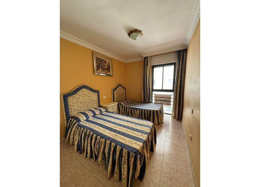 Resale - Apartment - Middle Floor Apartment - Marbella - Marbella Centro