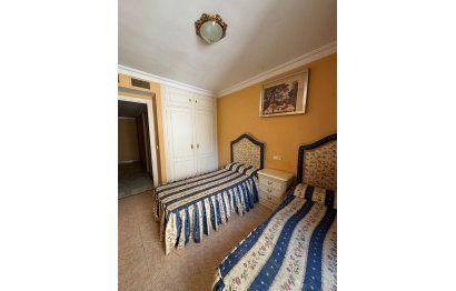 Resale - Apartment - Middle Floor Apartment - Marbella - Marbella Centro