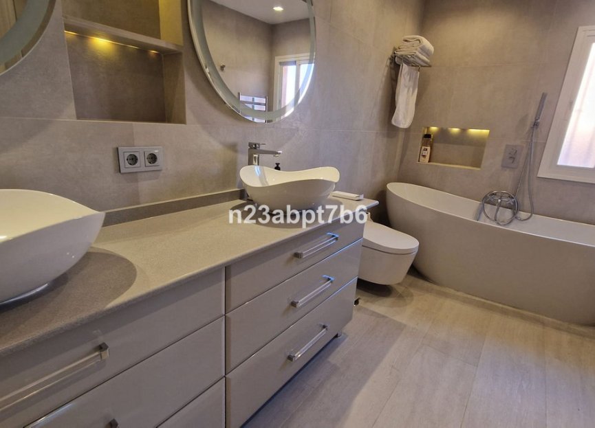 Reventa - Apartment - Penthouse - El Paraiso - El Paraíso