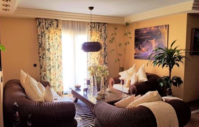 Resale - House - Detached Villa - Estepona - Estepona Centro