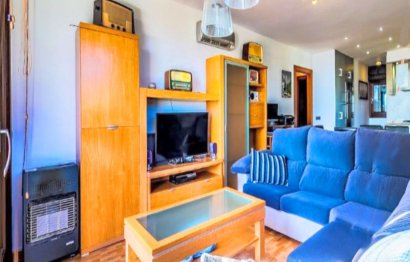 Resale - Apartment - Middle Floor Apartment - Estepona - Estepona Centro