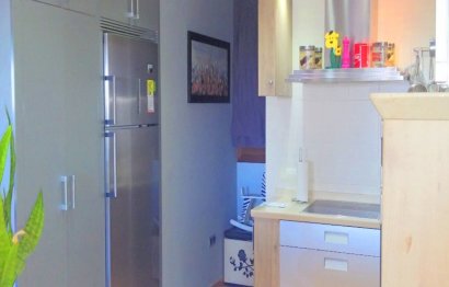 Resale - Apartment - Middle Floor Apartment - Estepona - Estepona Centro