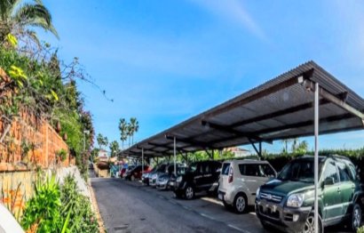 Resale - Apartment - Middle Floor Apartment - Estepona - Estepona Centro