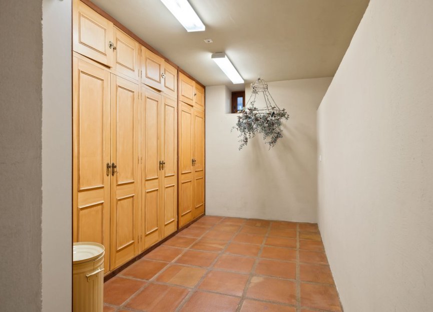 Reventa - House - Detached Villa - Marbella - Marbesa