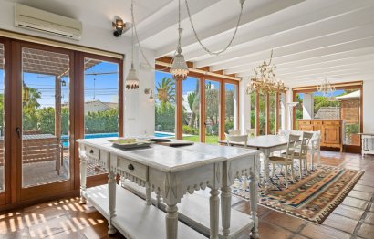 Reventa - House - Detached Villa - Marbella - Marbesa