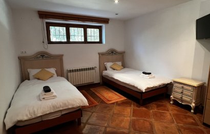 Reventa - House - Detached Villa - Marbella - Marbesa