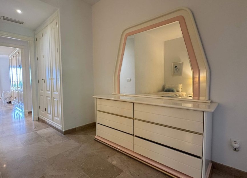 Reventa - Ground floor apartment - Marbella - Nueva Andalucia