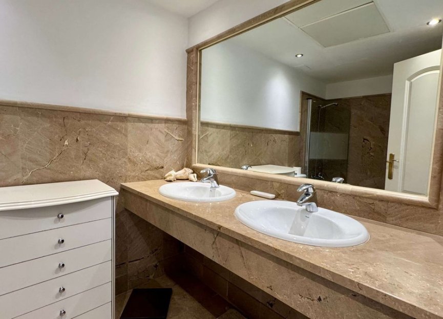 Reventa - Ground floor apartment - Marbella - Nueva Andalucia