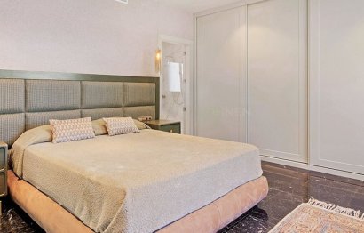 Resale - House - Detached Villa - Marbella - Nueva Andalucia