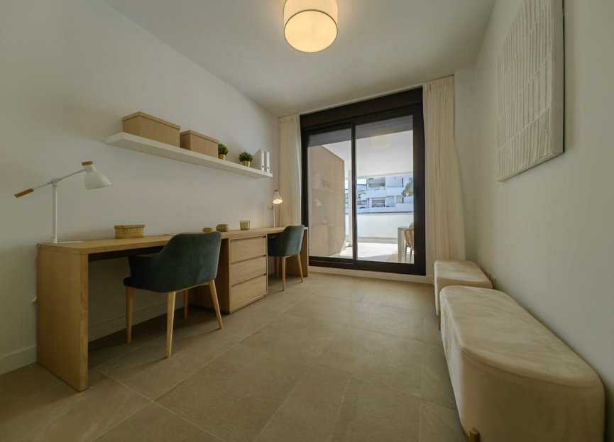 Reventa - Ground floor apartment - Estepona - Estepona Centro