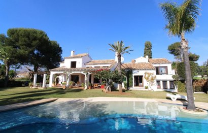 Resale - House - Detached Villa - Estepona - New Golden Mile