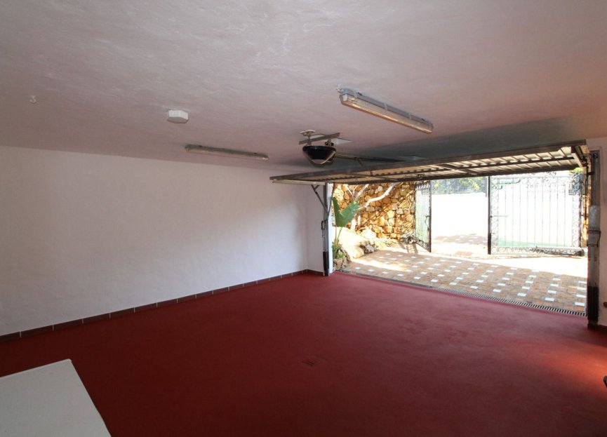 Resale - House - Detached Villa - Estepona - New Golden Mile