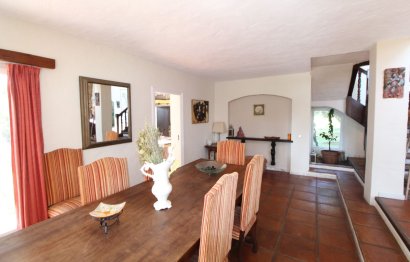 Resale - House - Detached Villa - Estepona - New Golden Mile