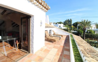 Resale - House - Detached Villa - Estepona - New Golden Mile
