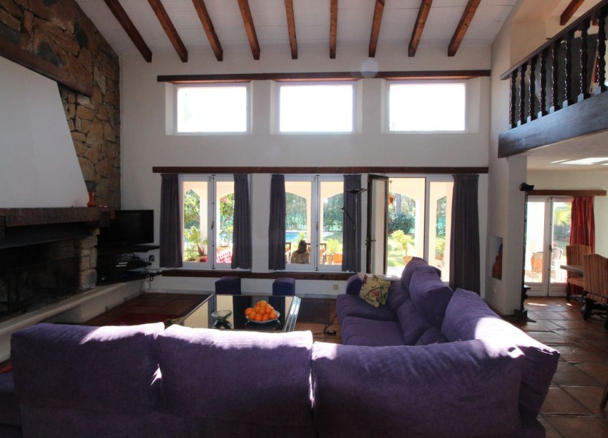 Resale - House - Detached Villa - Estepona - New Golden Mile