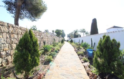 Resale - House - Detached Villa - Estepona - New Golden Mile