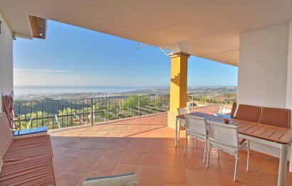 Resale - House - Finca - Cortijo - Estepona - Estepona Centro
