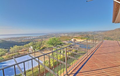 Resale - House - Finca - Cortijo - Estepona - Estepona Centro