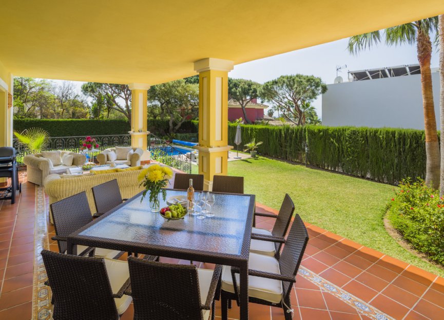 Resale - House - Detached Villa - Marbella - Elviria