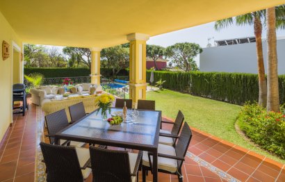Resale - House - Detached Villa - Marbella - Elviria