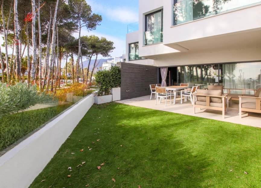 Resale - House - Townhouse - Estepona - Estepona Centro