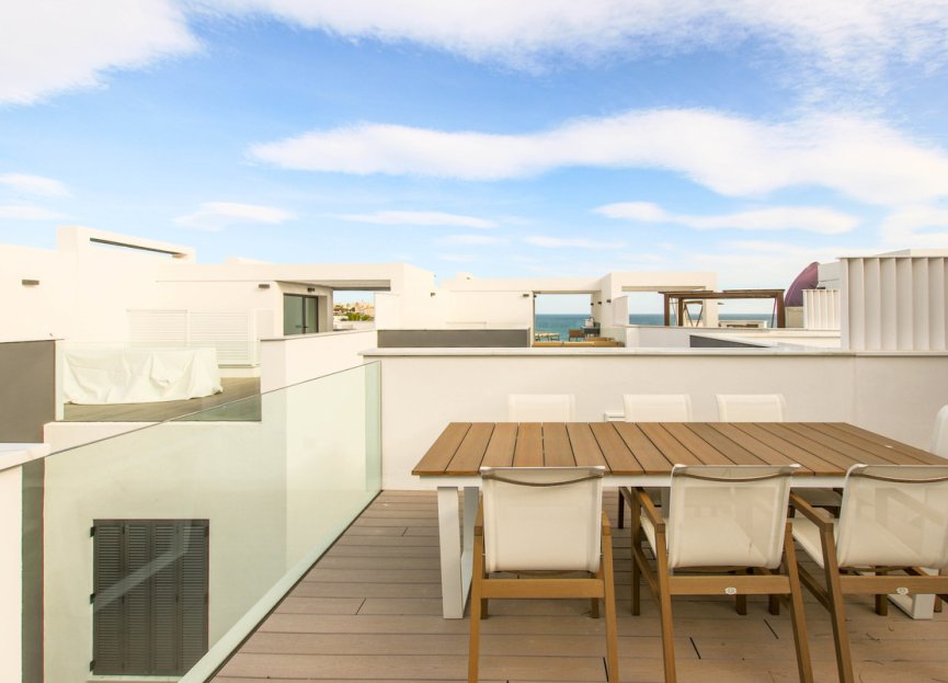 Resale - House - Townhouse - Estepona - Estepona Centro