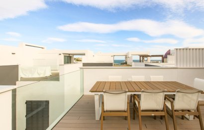 Resale - House - Townhouse - Estepona - Estepona Centro