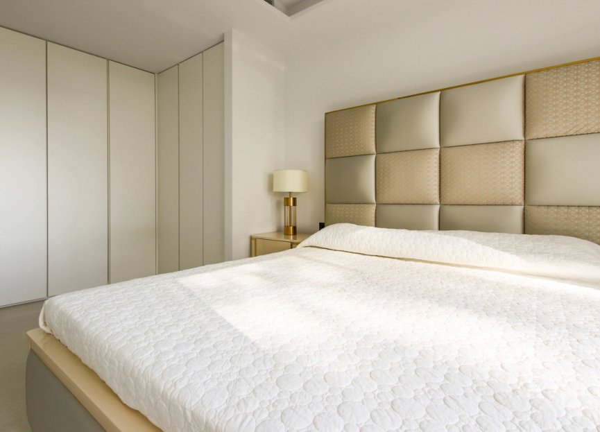 Resale - House - Townhouse - Estepona - Estepona Centro