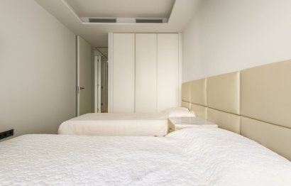 Resale - House - Townhouse - Estepona - Estepona Centro