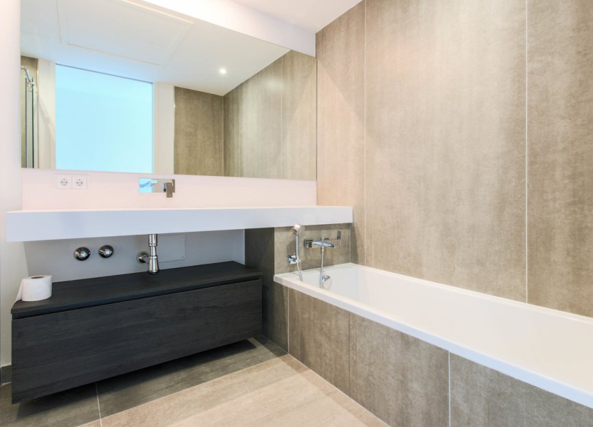 Resale - House - Townhouse - Estepona - Estepona Centro