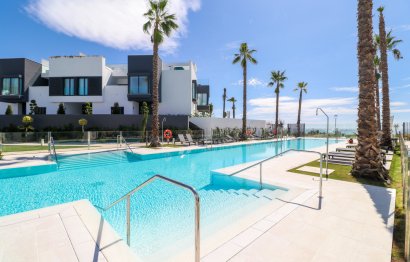 Resale - House - Townhouse - Estepona - Estepona Centro