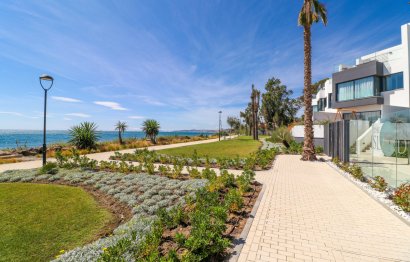 Resale - House - Townhouse - Estepona - Estepona Centro