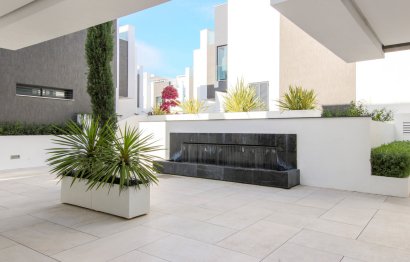 Resale - House - Townhouse - Estepona - Estepona Centro