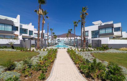 Resale - House - Townhouse - Estepona - Estepona Centro