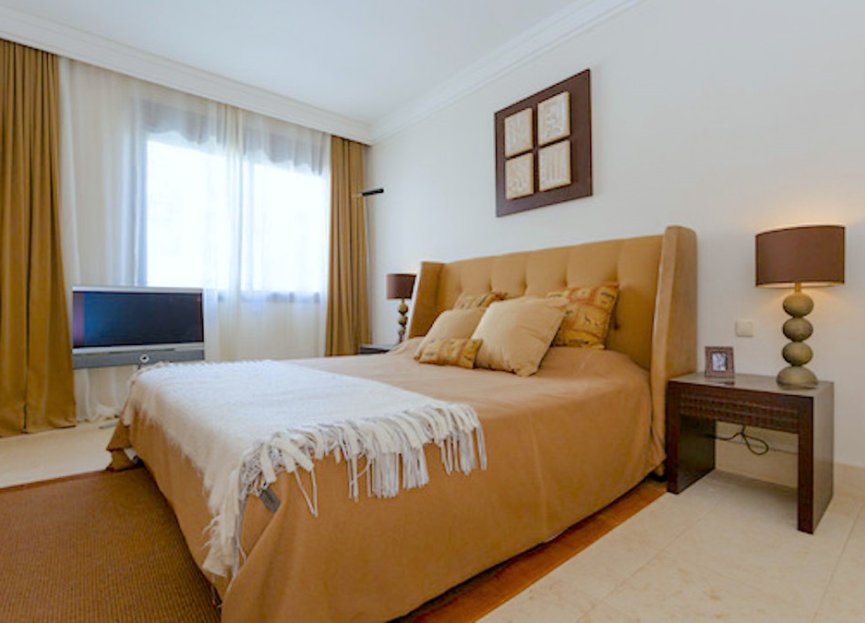 Reventa - Apartment - Penthouse - Marbella - Altos de los Monteros